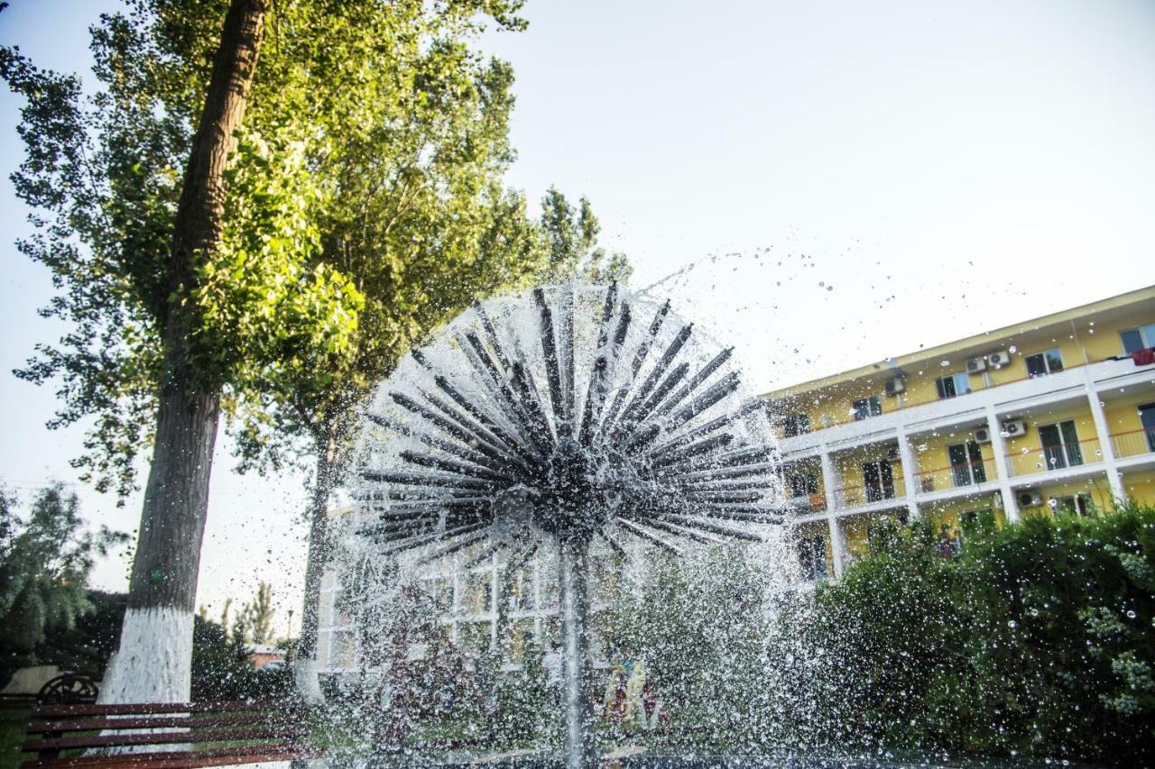 Hotel Central Mamaia Εξωτερικό φωτογραφία